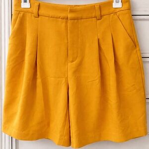 NWT Maeve Anthropologie High Rise Pleated Shorts Mustard Yellow Size 0